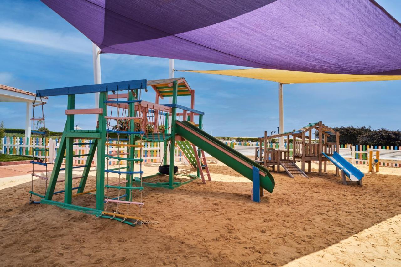 Rixos Alamein - Full Board Plus El Alamein Exterior foto Playground at the resort