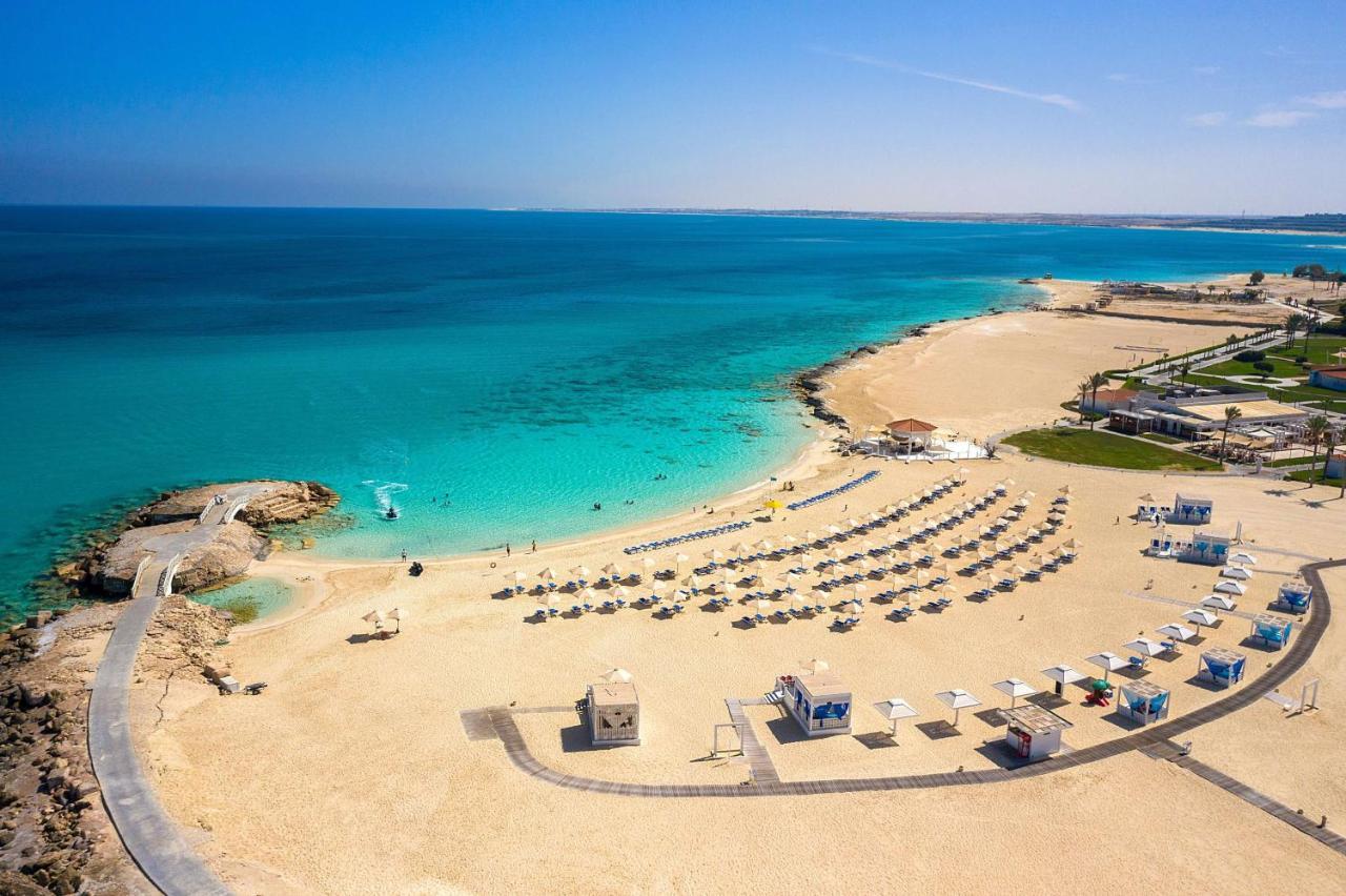 Rixos Alamein - Full Board Plus El Alamein Exterior foto Aerial view of the beach