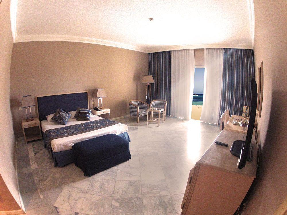 Rixos Alamein - Full Board Plus El Alamein Exterior foto A room at the hotel