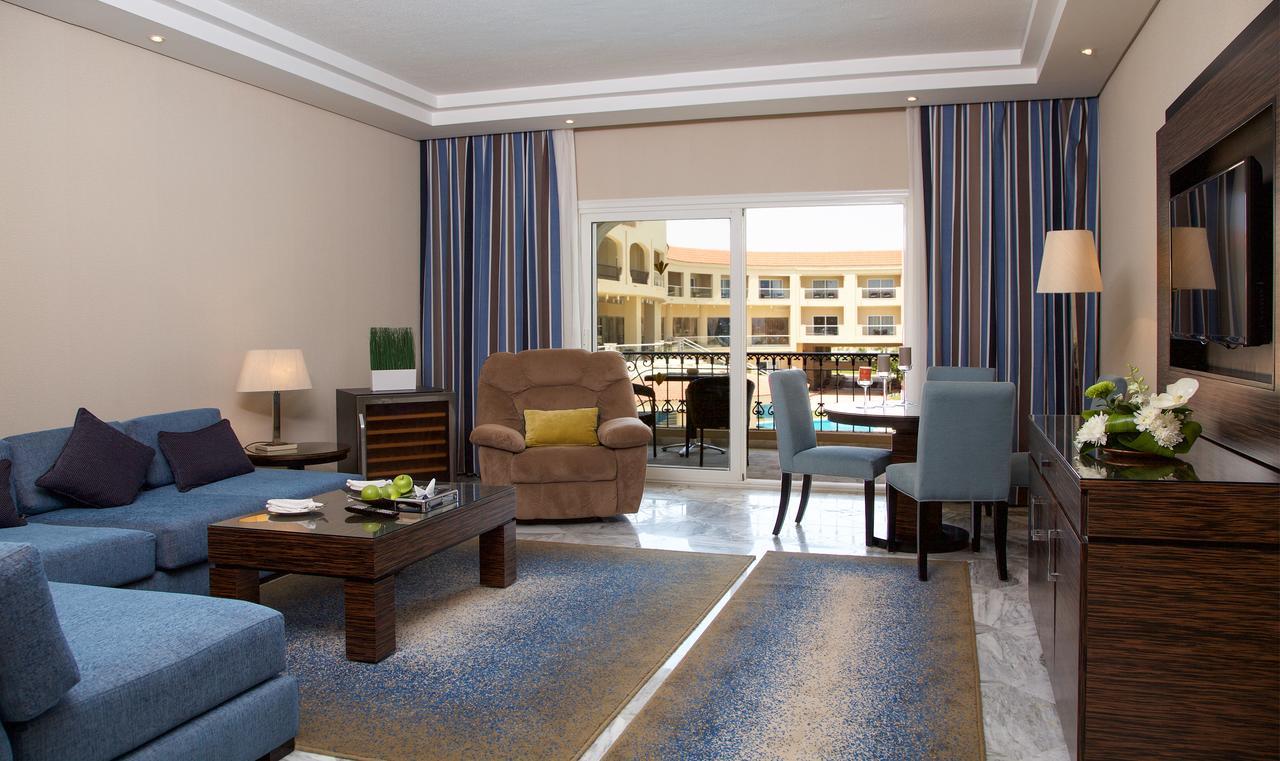 Rixos Alamein - Full Board Plus El Alamein Exterior foto A suite at the Atlantis Paradise Island