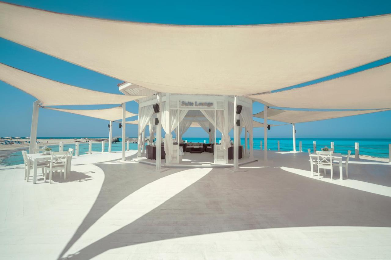 Rixos Alamein - Full Board Plus El Alamein Exterior foto The beach club at the resort